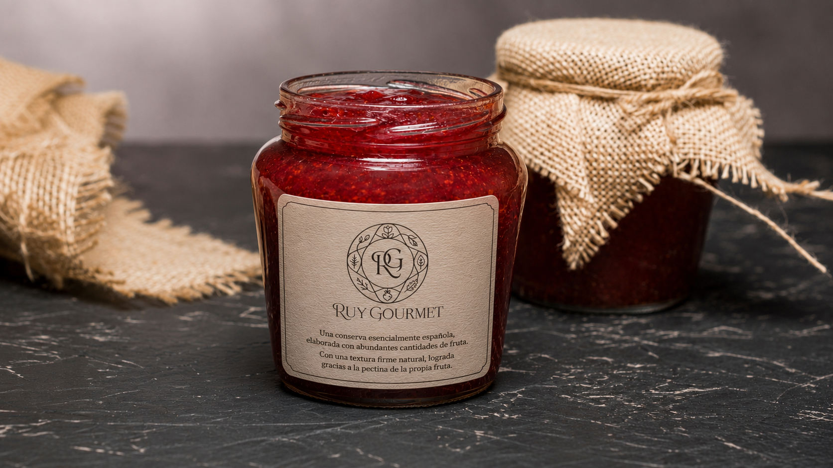 Packaging gourmet e identidad visual para marcas de alimentación — diseño por Max Loarces Madrid